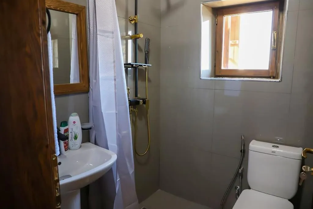 Mbrica Family - Berat Castle Gem Hotel Guest house
