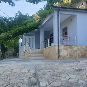 Forest Guest house