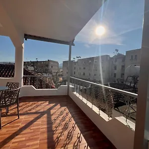 Ensalv - - - Penthouse Guest house
